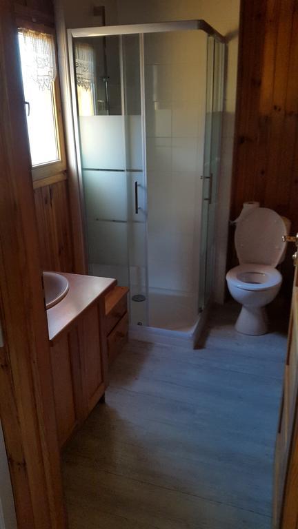 Camping La Motte Flottante La Freissinouse Bagian luar foto