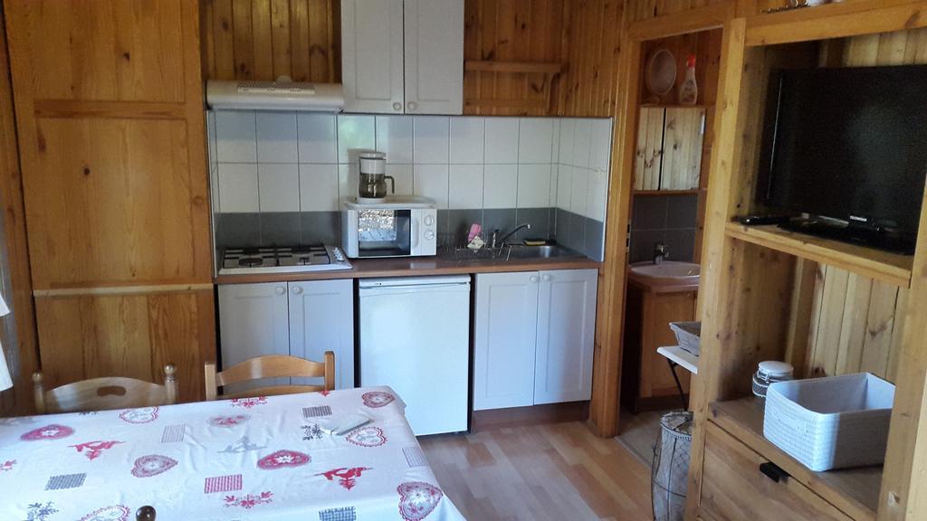 Camping La Motte Flottante La Freissinouse Bagian luar foto